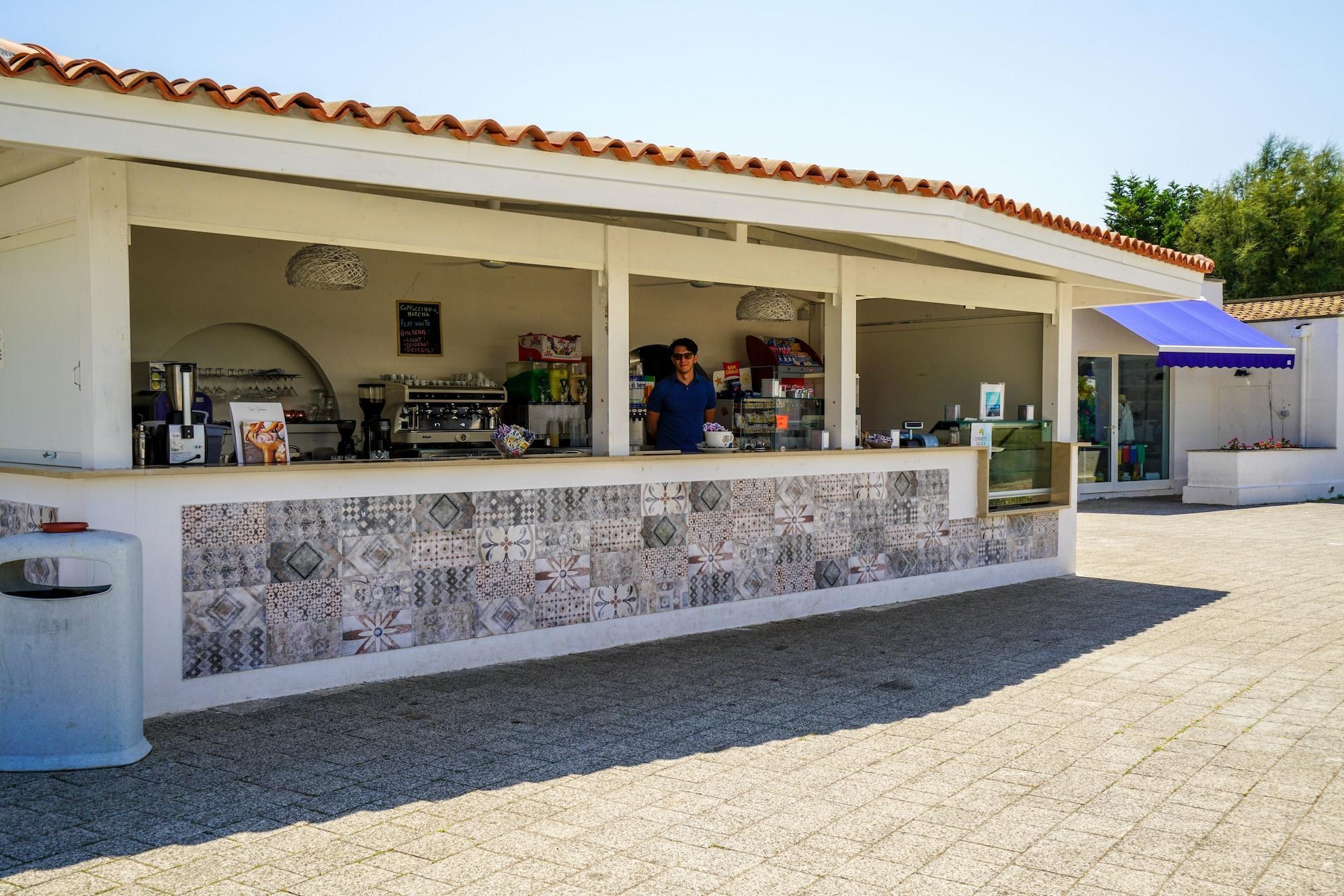 Futura Club Torre Rinalda Hotell Exteriör bild